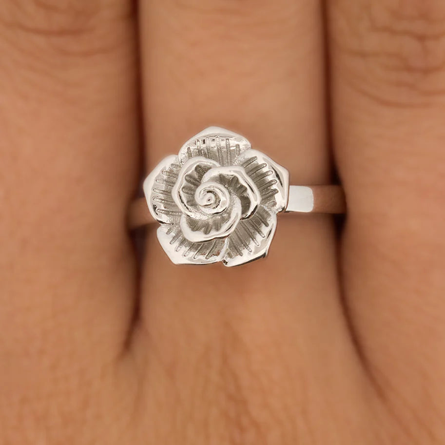 Anillo Pétalos de Aurora